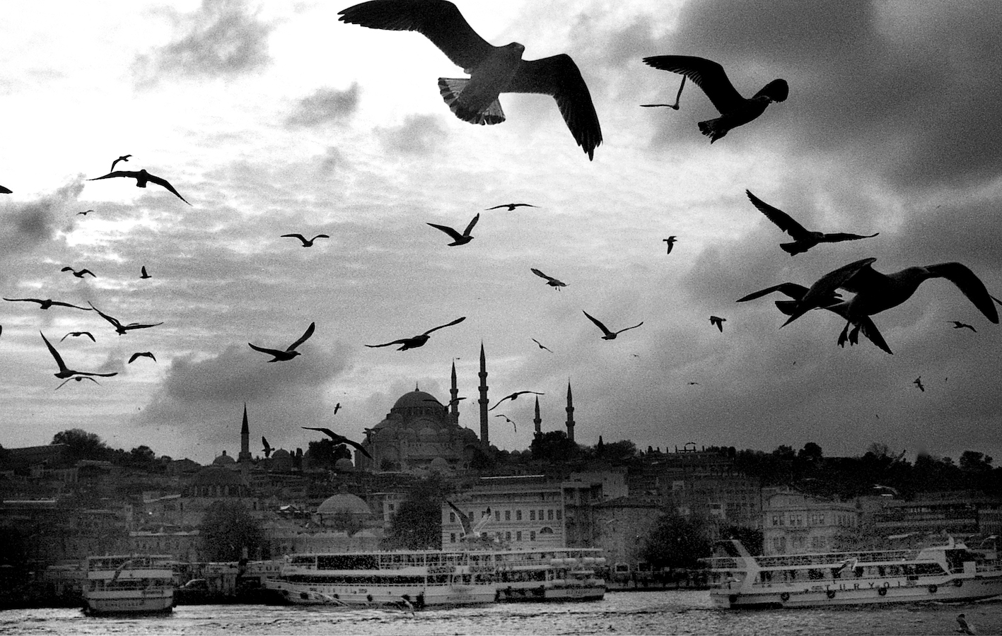 1_Miron Zownir_Istanbul, November 2019_copyright Miron Zownir_courtesy Galerie Bene Taschen
